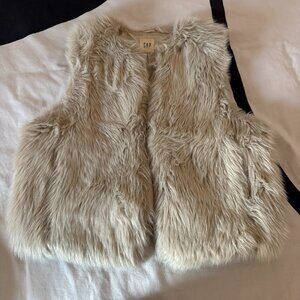 EUC GAP Womens Faux Fur Vest – Cozy Cream Winter Layer – Sz M